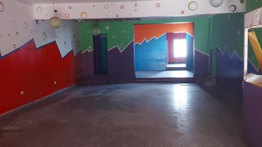 Salón en alquiler en Almafuerte 568